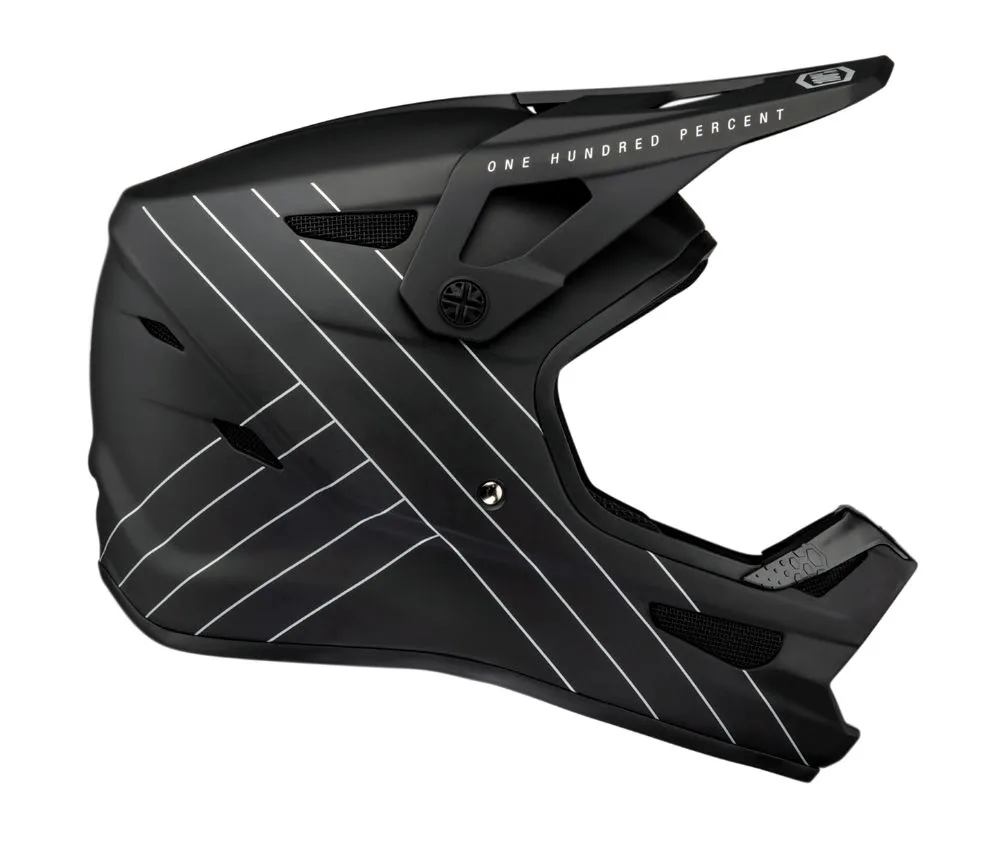 Casca 100Percent Status DH/BMX essential black YL