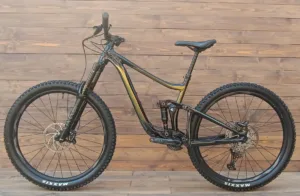 Bicicleta Second Hand Giant Reign verde negru Rock - marime M