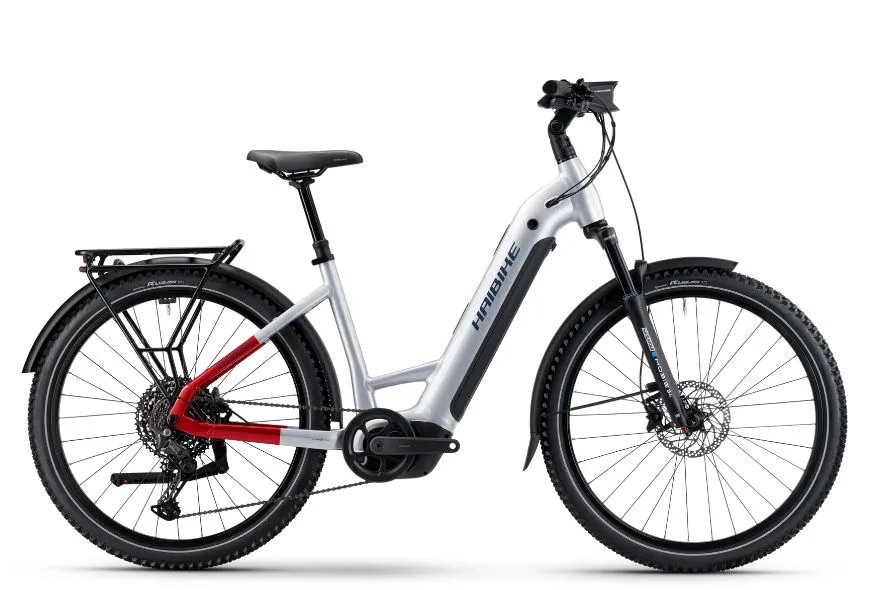 e-bike Haibike TREKKING 7 27.5 Low Cues 11 800Wh 2025 soft grey/red/blue glossy L