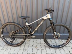 Bicicleta Second Hand MONDRAKER Factor 26, gri negru