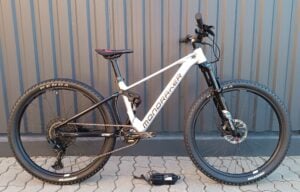 Bicicleta electrica e-bike second hand Mondraker F-Play 26 full suspension gri negru