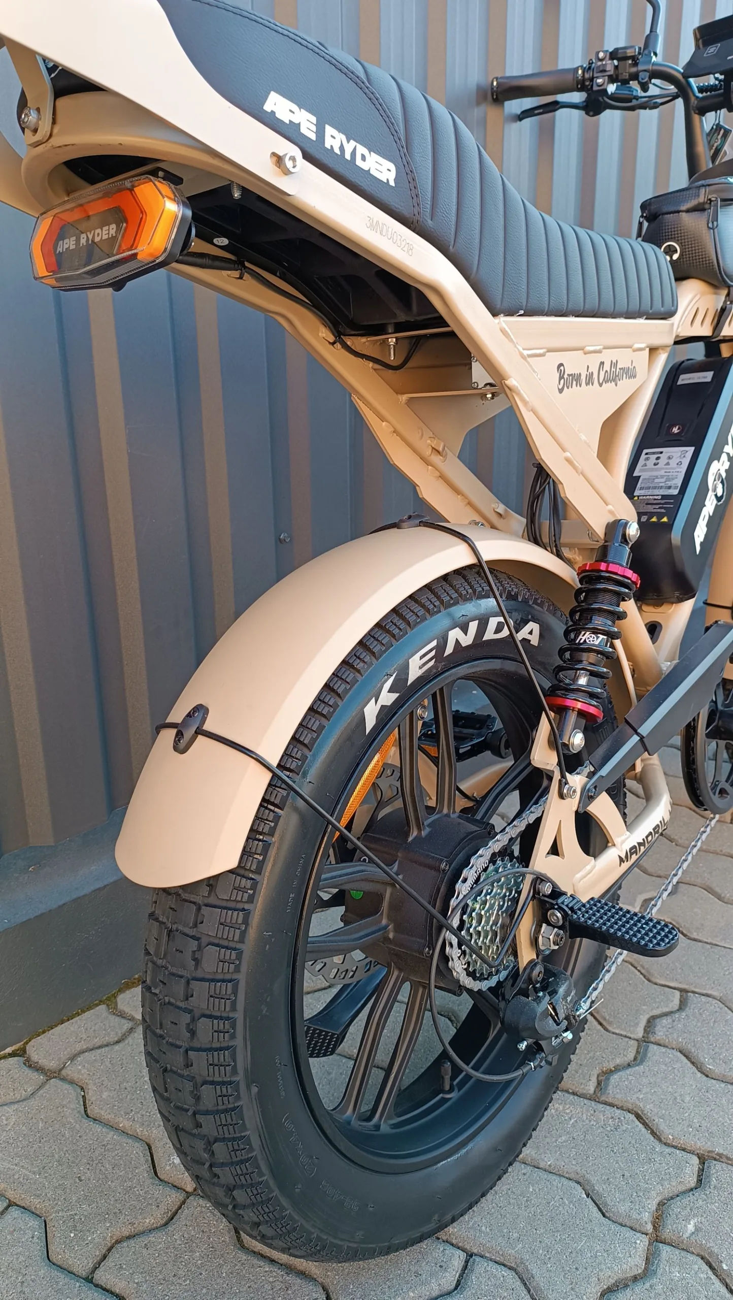 Bicicleta electrica, e-bike APE RYDER Mandril Ultra 250W, 48V / 15Ah, bej, fara permis - imagine 11