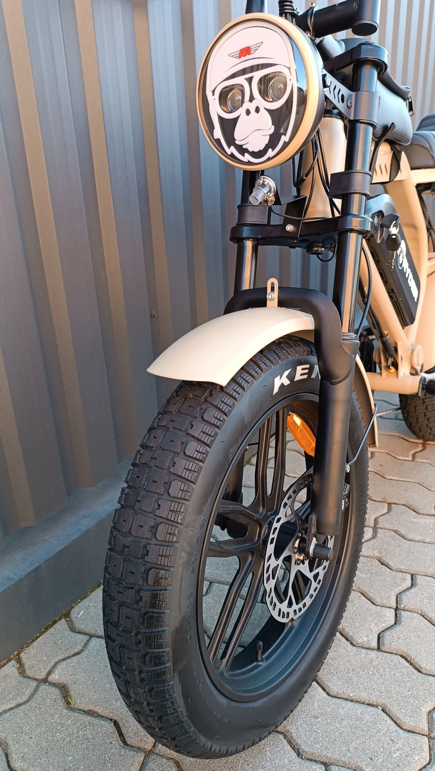 Bicicleta electrica, e-bike APE RYDER Mandril Ultra 250W, 48V / 15Ah, bej, fara permis - imagine 4