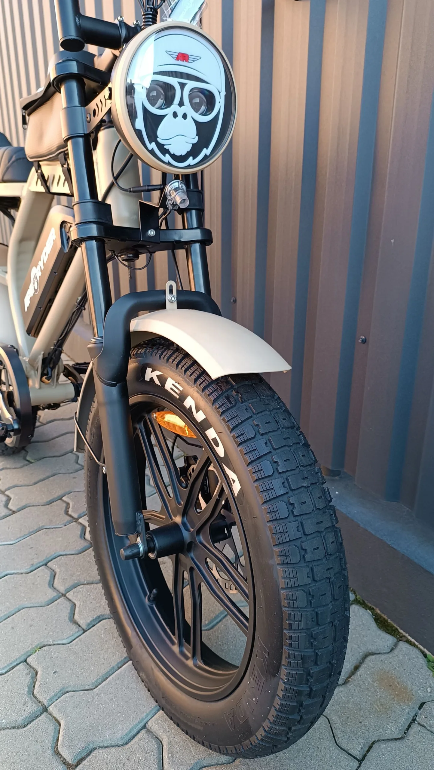 Bicicleta electrica, e-bike APE RYDER Mandril Ultra 250W, 48V / 15Ah, bej, fara permis - imagine 6