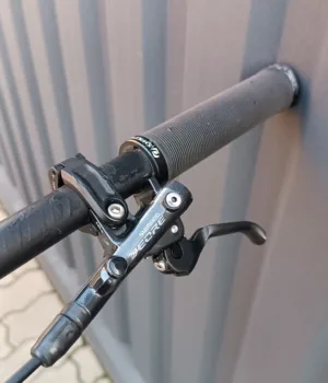 Bicicleta Second Hand Scott Gambler DH gri S - imagine 8